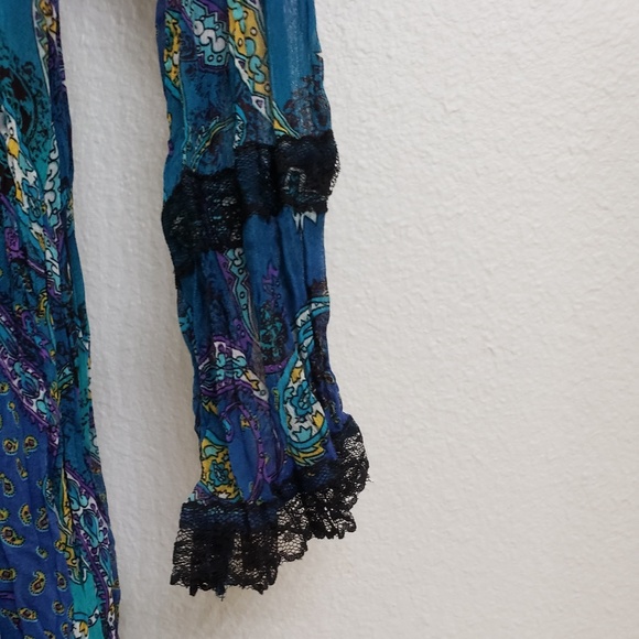 Bohemian V Christina Blue Top w/Lace Small NWOT - Picture 5 of 8